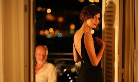 A still shot from the film Hors de Prix.