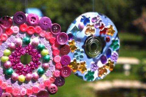 Sparkly garden spinner