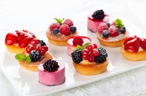 valentines day mini tarts