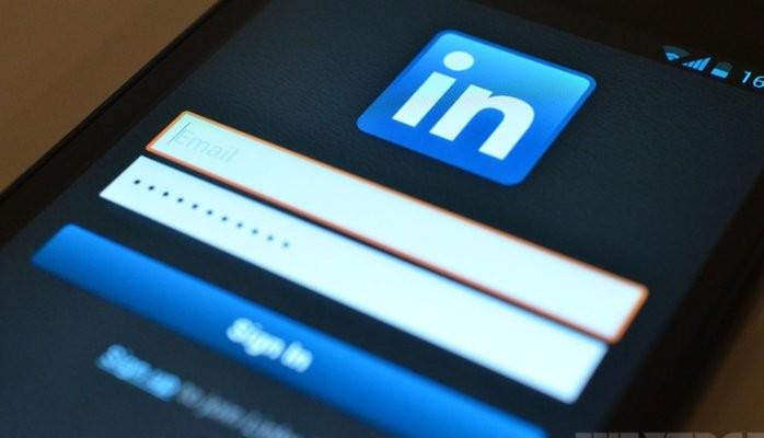 LinkedIn login on phone