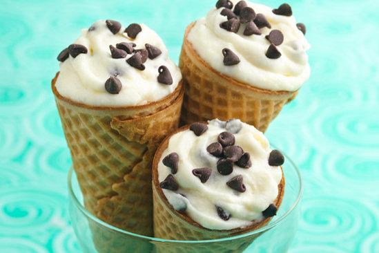 chocolate painted cone-oli