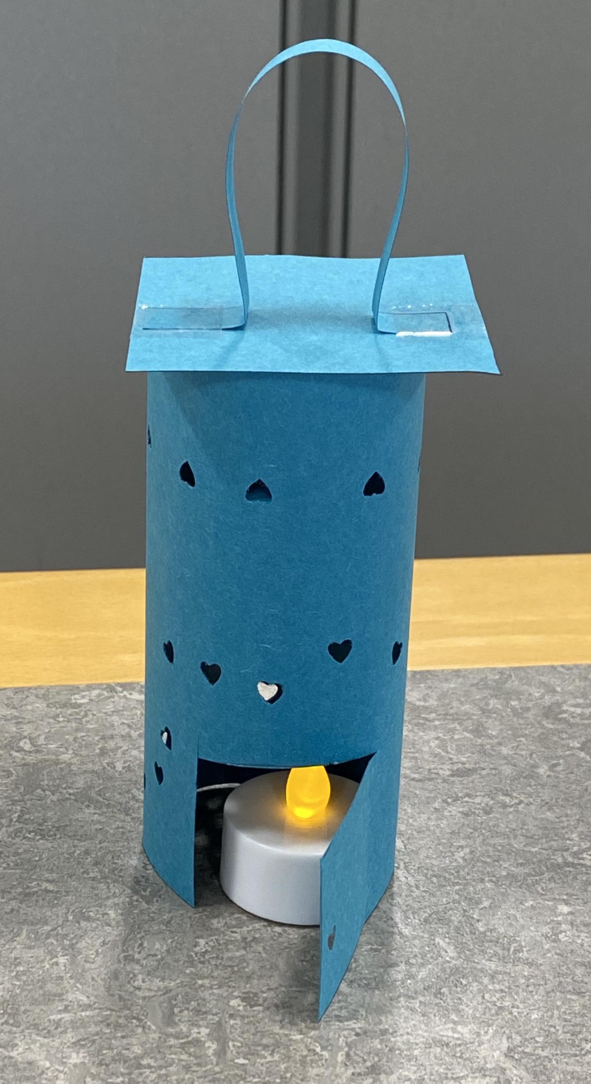 Costa Rican lantern craft