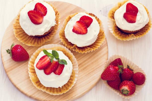 Cheesecake Strawberry Shortcake Cupcakes